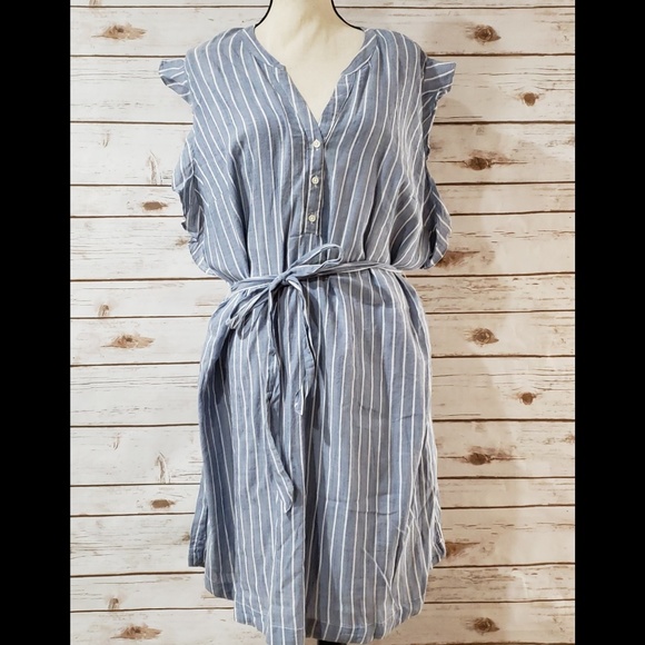 Old Navy Dresses & Skirts - Old Navy Chambray Pin Striped Dress-Size XL NWT